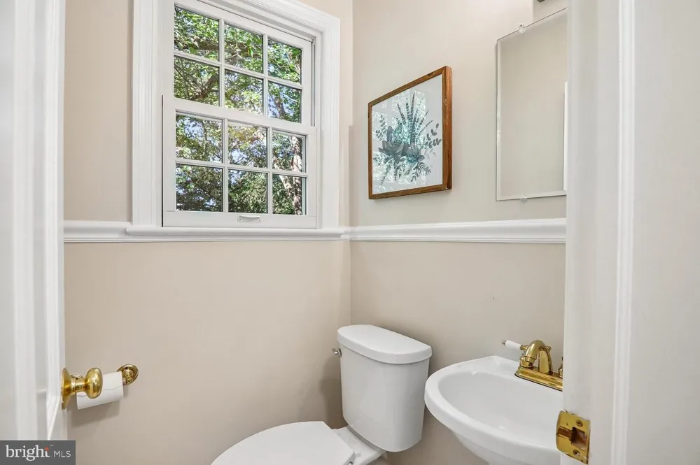 4622 WOODFIELD ROAD Bethesda, MD 20814