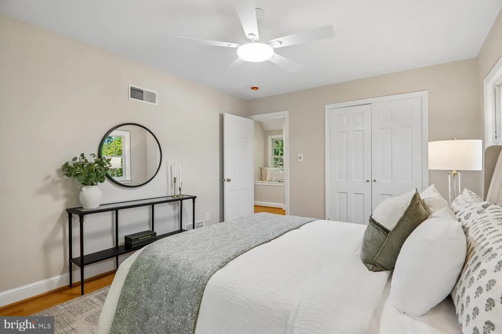 4622 WOODFIELD ROAD Bethesda, MD 20814