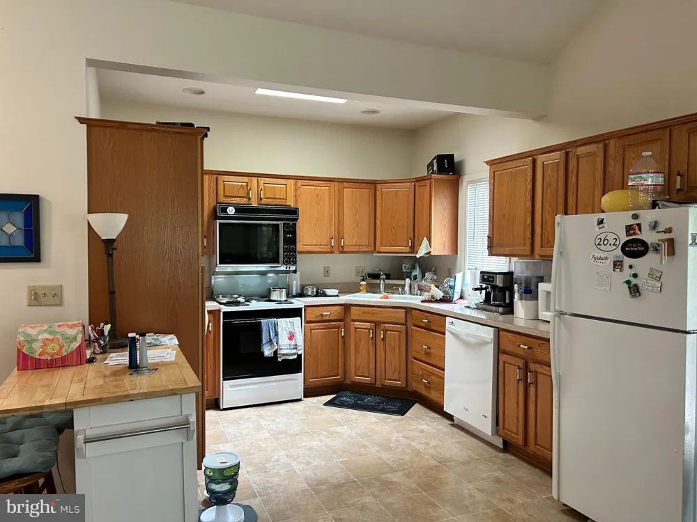 1938 FREIER ROAD Quakertown, PA 18951