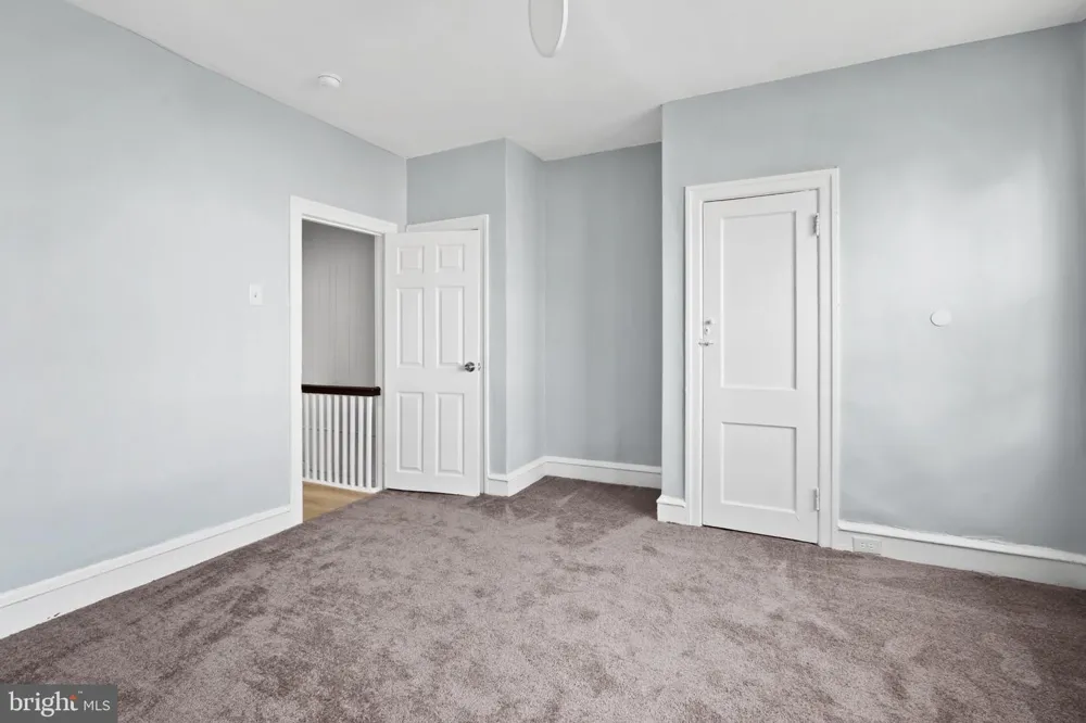 4922 7TH STREET Philadelphia, PA 19120
