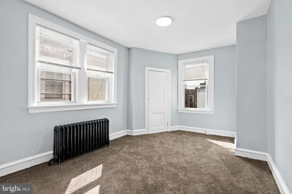 4922 7TH STREET Philadelphia, PA 19120