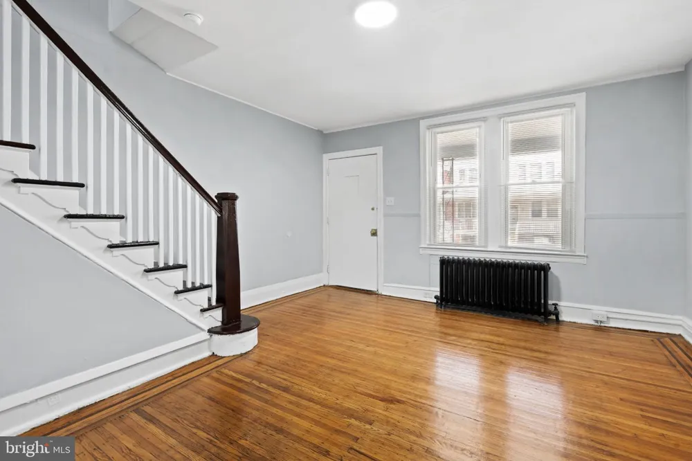4922 7TH STREET Philadelphia, PA 19120