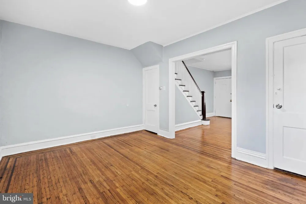 4922 7TH STREET Philadelphia, PA 19120