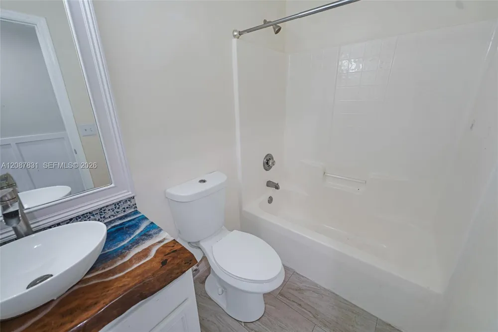 293 SW Pagoda Ter Port St. Lucie, FL 34984