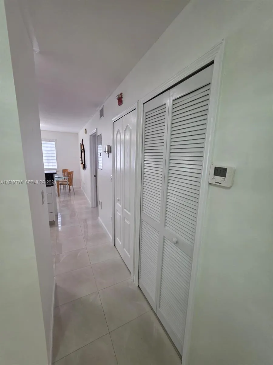 4691 NW 9th St #204 Miami, FL 33126