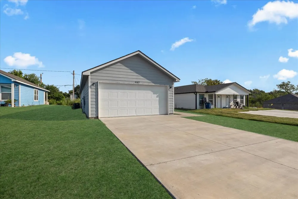 4107 W 56th Place Tulsa, OK 74107