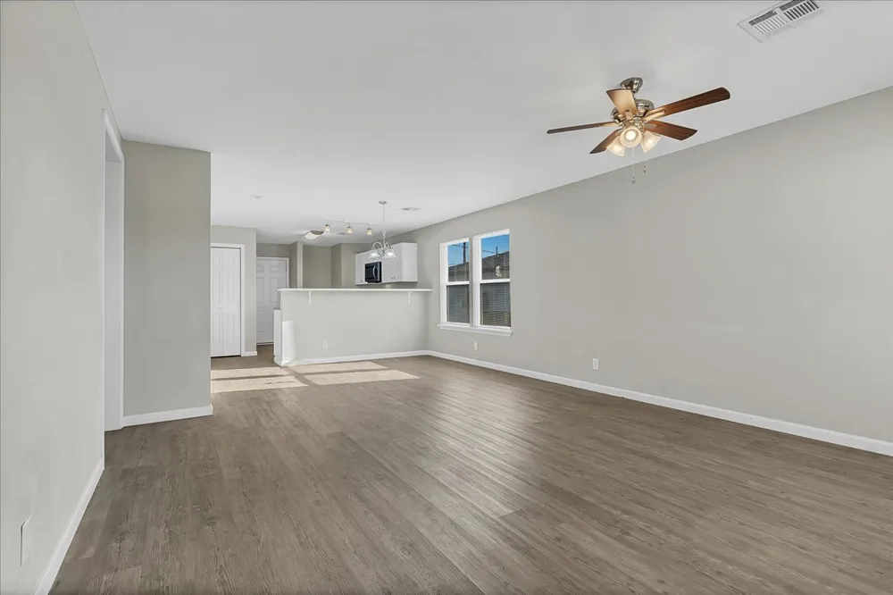 4107 W 56th Place Tulsa, OK 74107