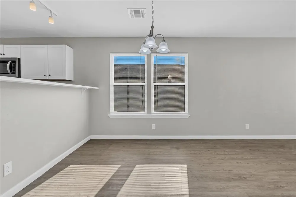 4107 W 56th Place Tulsa, OK 74107