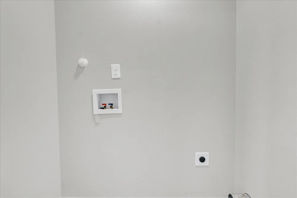 4107 W 56th Place Tulsa, OK 74107