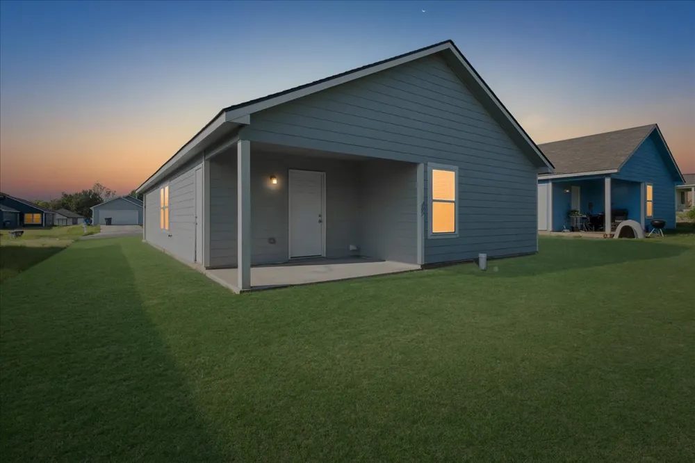 4107 W 56th Place Tulsa, OK 74107