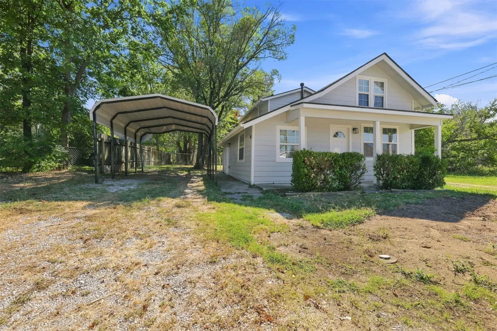 207 Date Avenue Broken Arrow, OK 74012