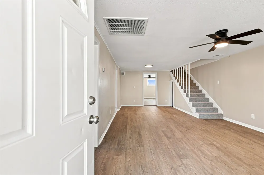 207 Date Avenue Broken Arrow, OK 74012