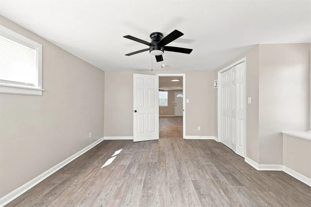 207 Date Avenue Broken Arrow, OK 74012