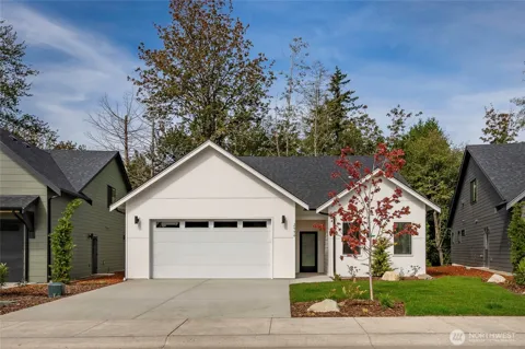 2956 Cedar View Way