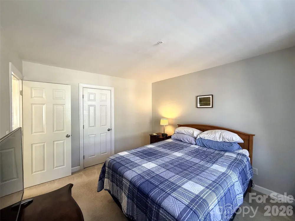 968 Park Slope Drive Charlotte, NC 28209