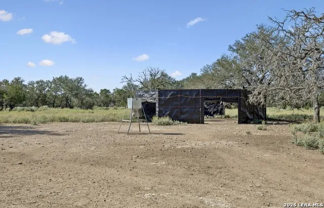 149 BLOODHOUND TRL Sisterdale, TX 78006