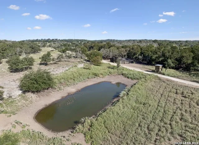 149 BLOODHOUND TRL Sisterdale, TX 78006