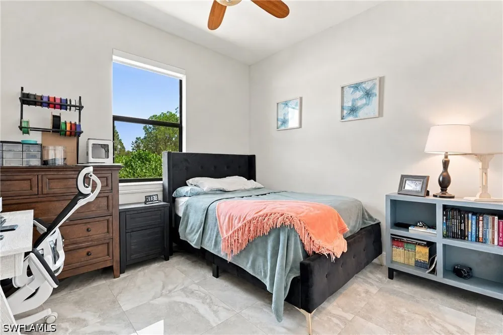 41st Avenue NE Naples, FL 34120