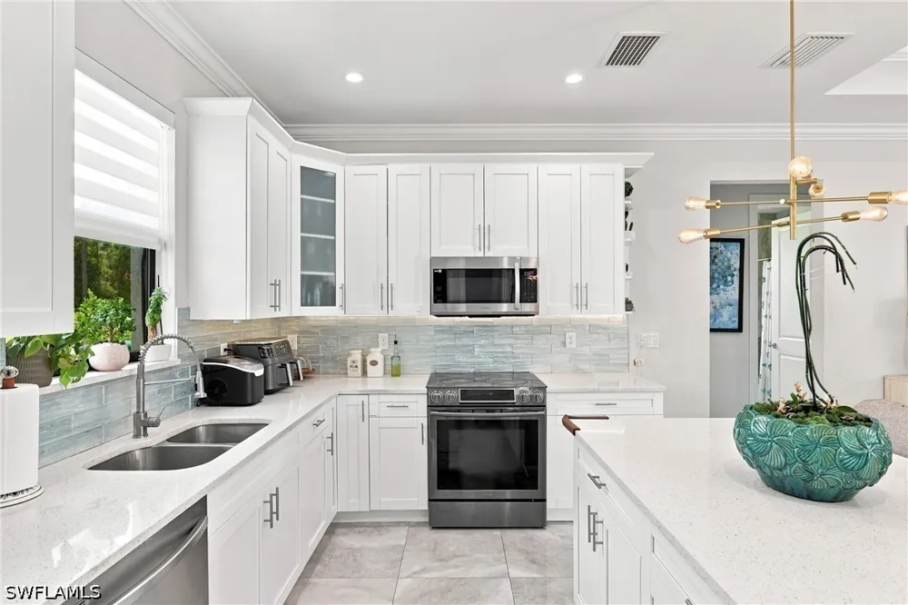 41st Avenue NE Naples, FL 34120