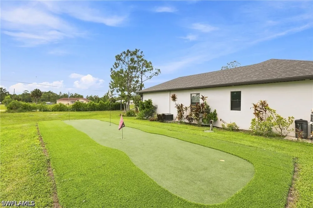 41st Avenue NE Naples, FL 34120