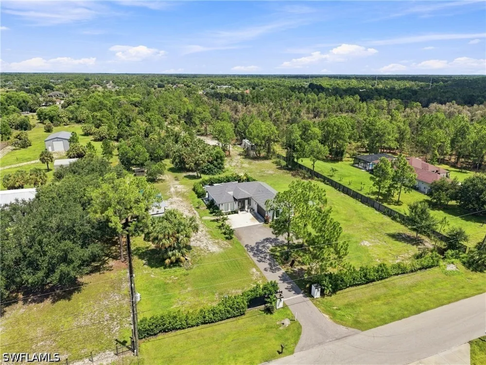 41st Avenue NE Naples, FL 34120