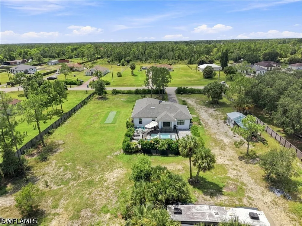 41st Avenue NE Naples, FL 34120