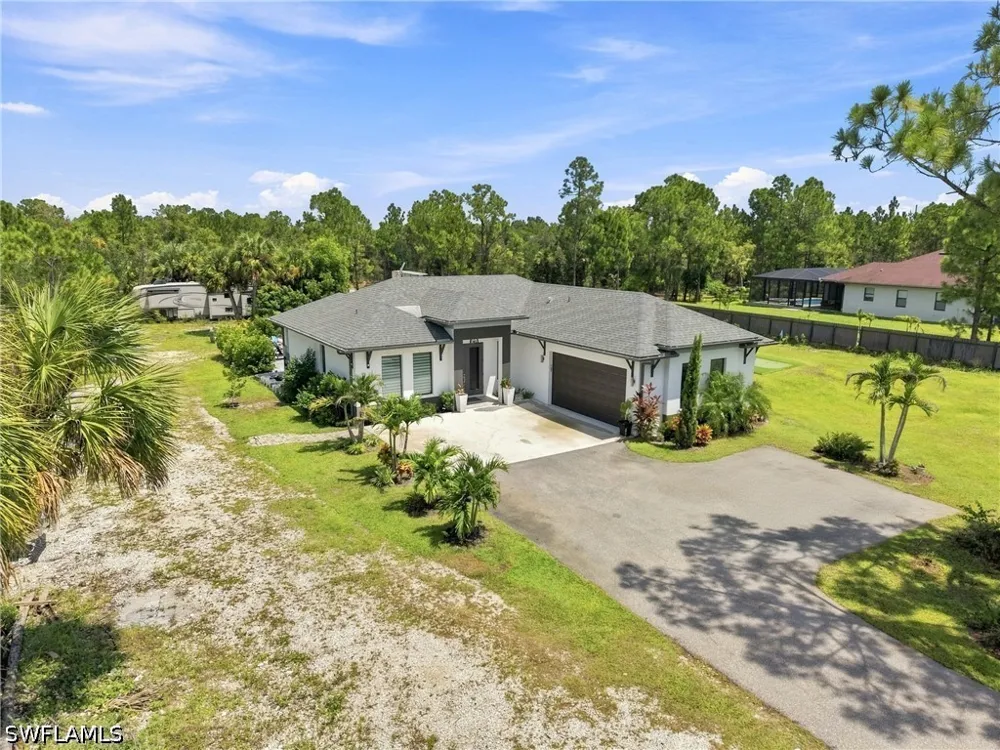 41st Avenue NE Naples, FL 34120