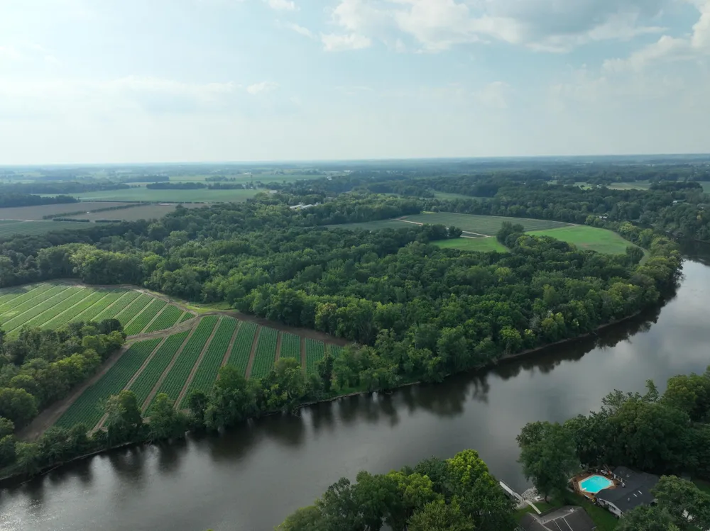 River Road Sodus, MI 49126