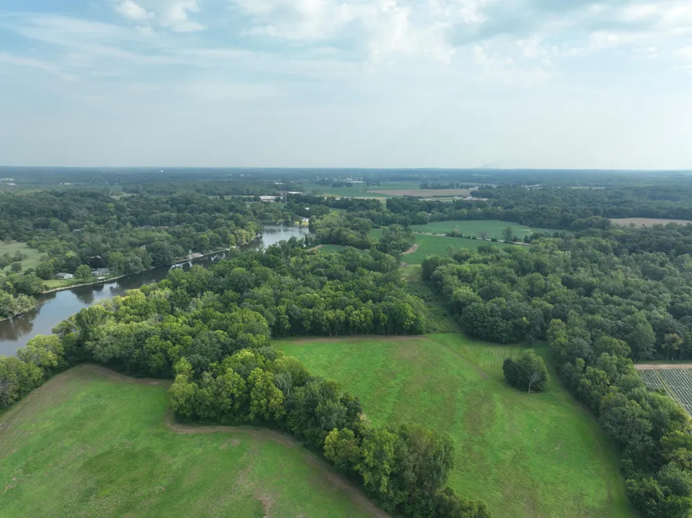 River Road Sodus, MI 49126