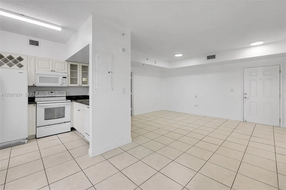 1 Glen Royal Pkwy #1010 Miami, FL 33125