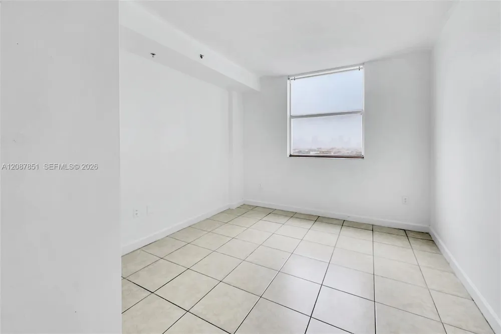 1 Glen Royal Pkwy #1010 Miami, FL 33125