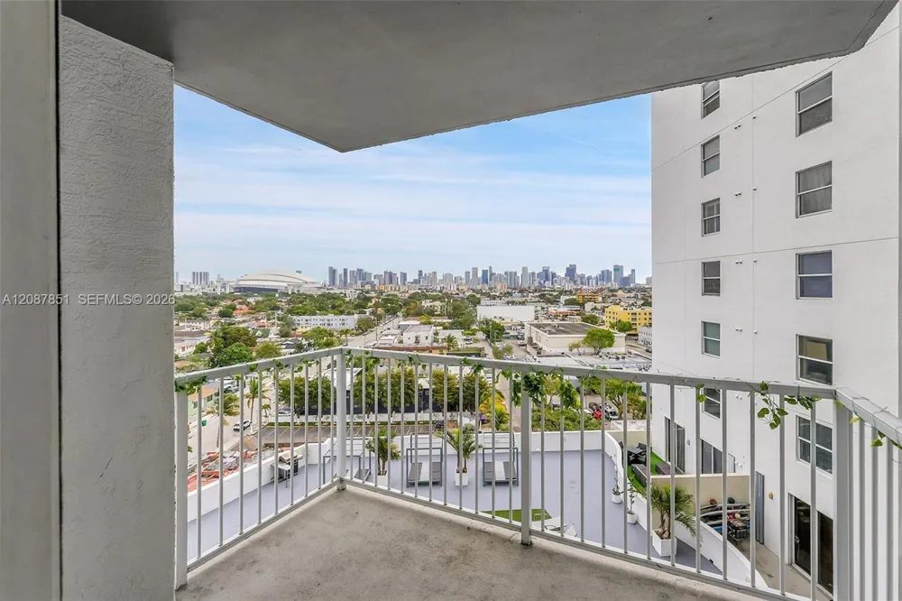 1 Glen Royal Pkwy #1010 Miami, FL 33125