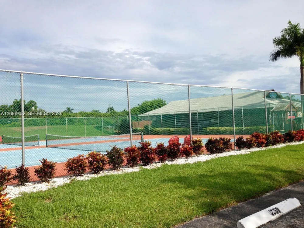 11 Crossings Cir #F Boynton Beach, FL 33435