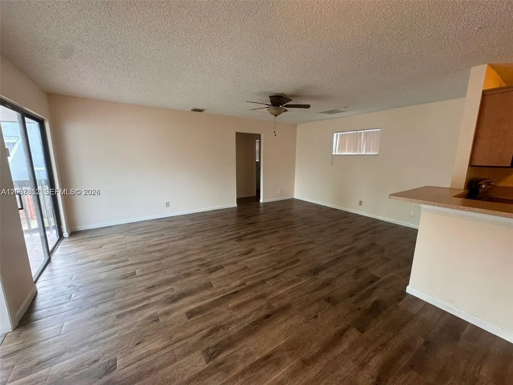 11 Crossings Cir #F Boynton Beach, FL 33435