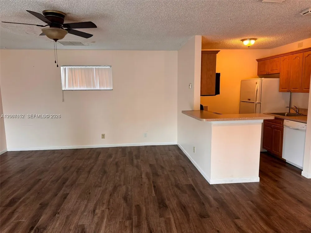 11 Crossings Cir #F Boynton Beach, FL 33435