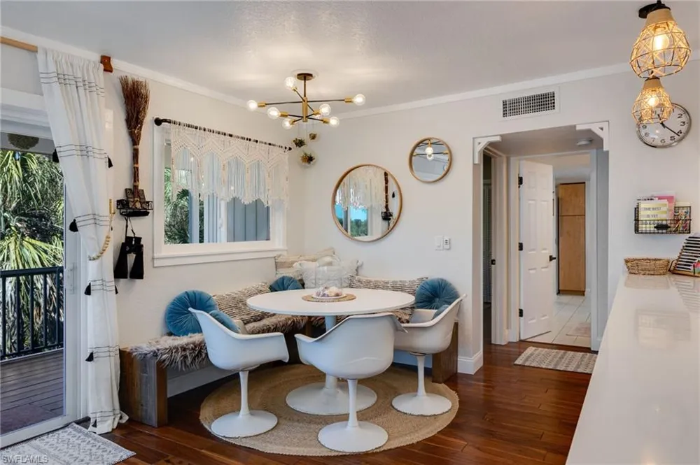 9247 Dimmick Drive Sanibel, FL 33957