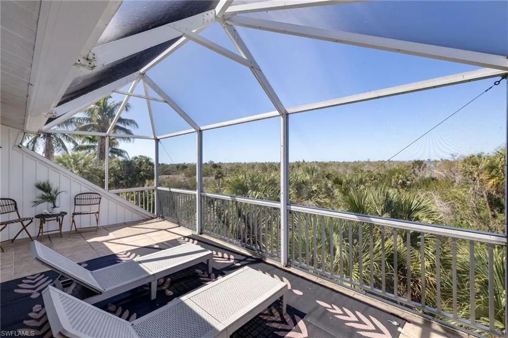 9247 Dimmick Drive Sanibel, FL 33957