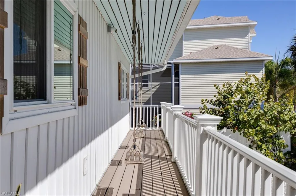 9247 Dimmick Drive Sanibel, FL 33957