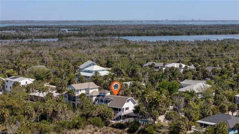 9247 Dimmick Drive Sanibel, FL 33957