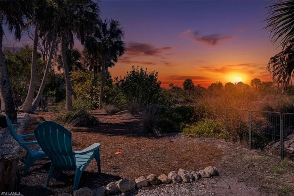 9247 Dimmick Drive Sanibel, FL 33957