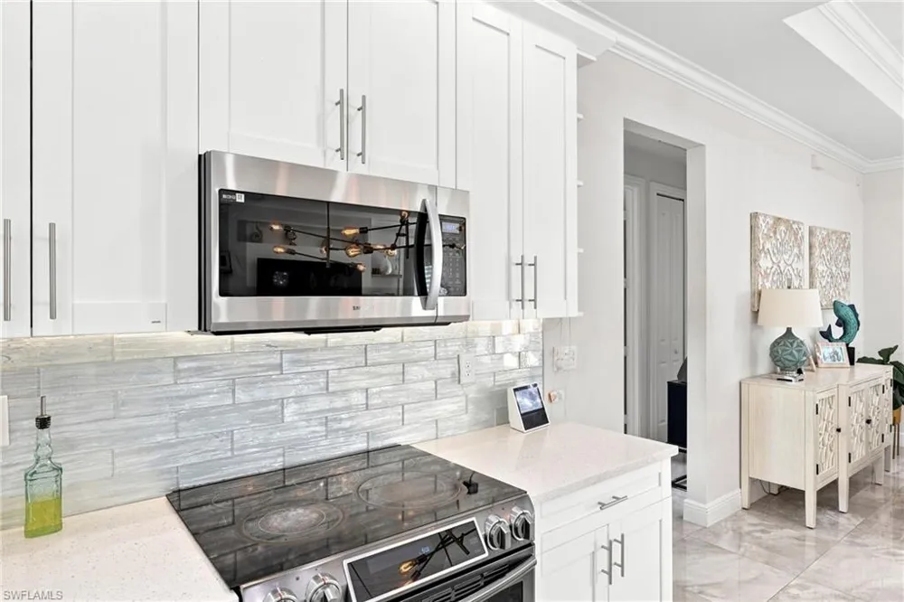 2885 41st Avenue NE Naples, FL 34120