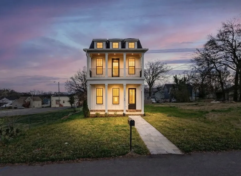 1109 Parker St Columbia, TN 38401