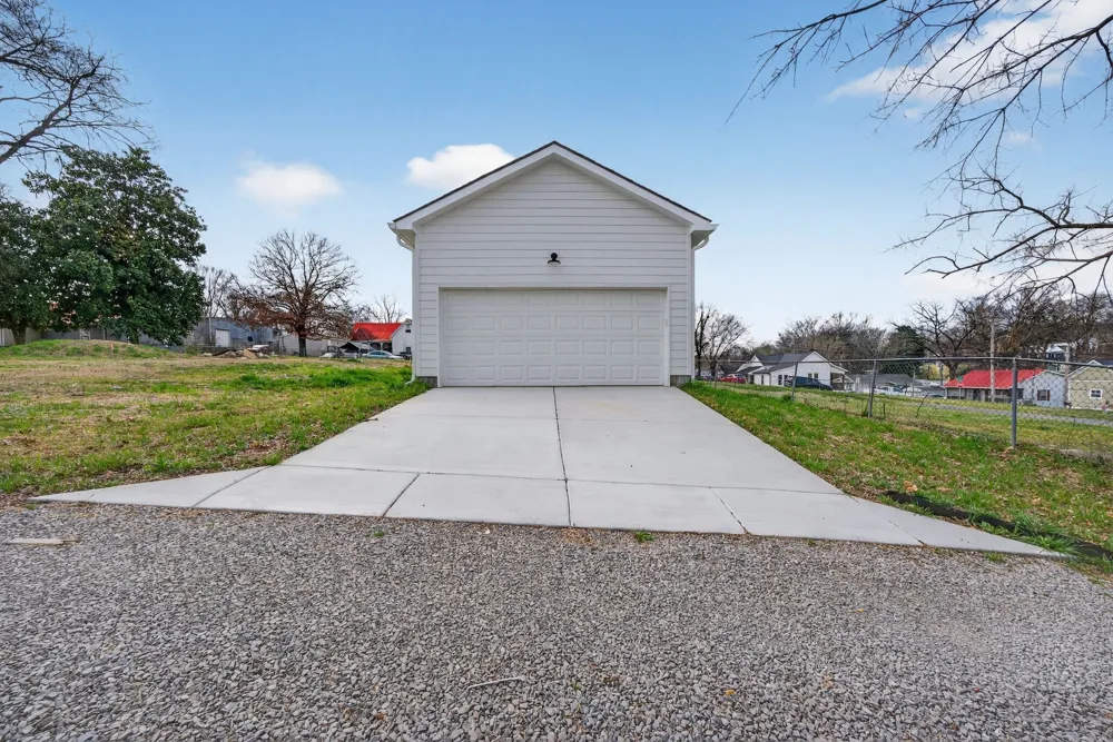 1109 Parker St Columbia, TN 38401