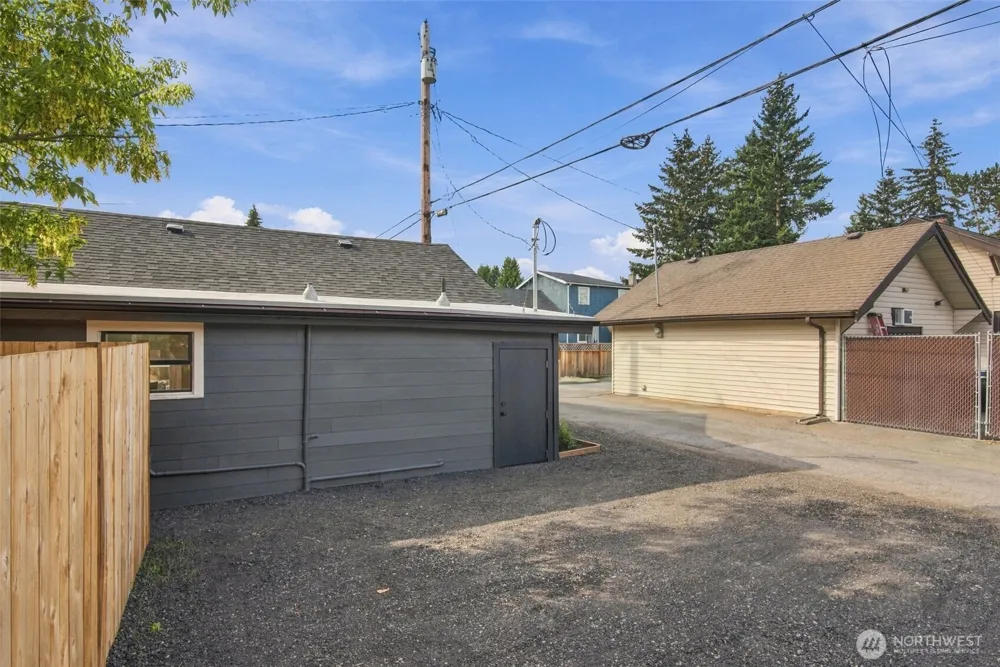 813 SE 2nd Street Auburn, WA 98002