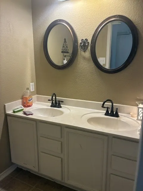 112 Azolar Street San Marcos, TX 78666