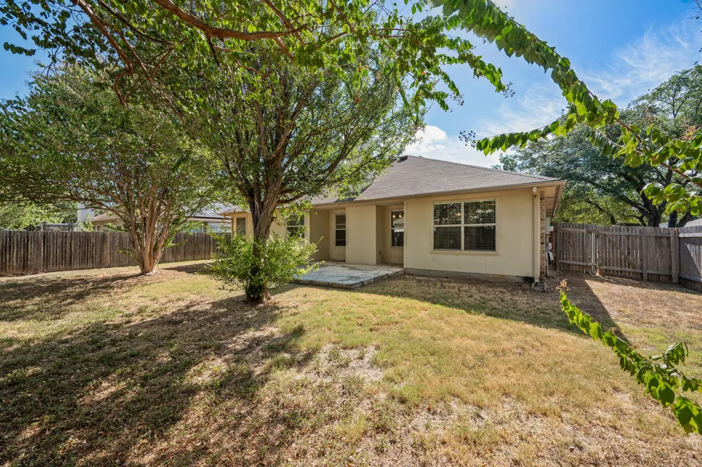 1406 Pigeon View Street Round Rock, TX 78665