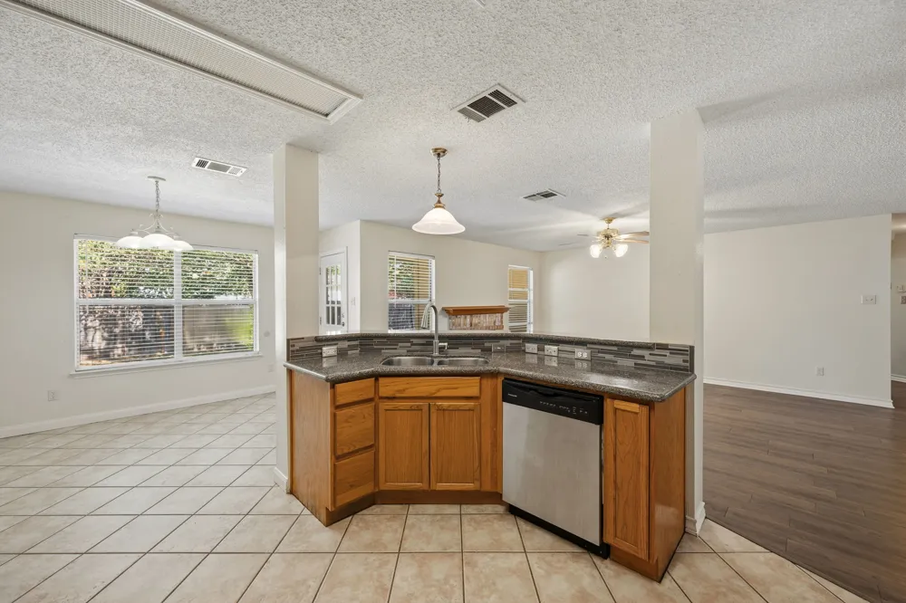 1406 Pigeon View Street Round Rock, TX 78665