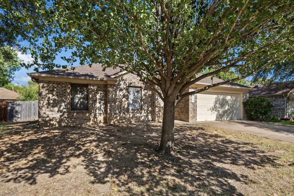 1406 Pigeon View Street Round Rock, TX 78665