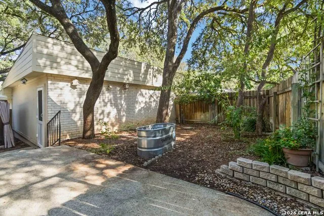 3246 CASTLEDALE DR #27 San Antonio, TX 78230