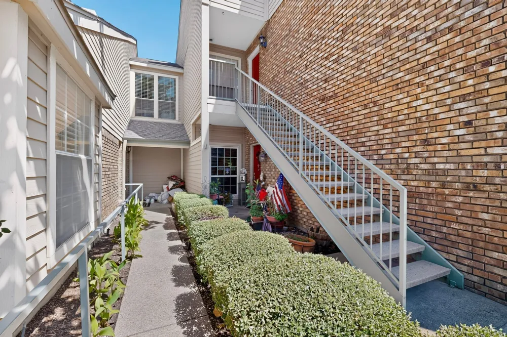 5565 Preston Oaks Road #117 Dallas, TX 75254